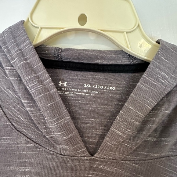 Under Armour Thin Pullover - Picture 2 of 2